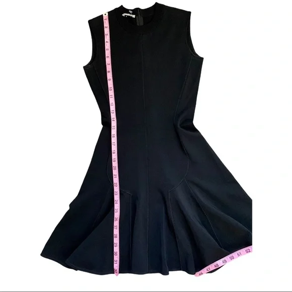 ALAIA Black Body Con Dress with Flowy Skirt. - Picture 8 of 9